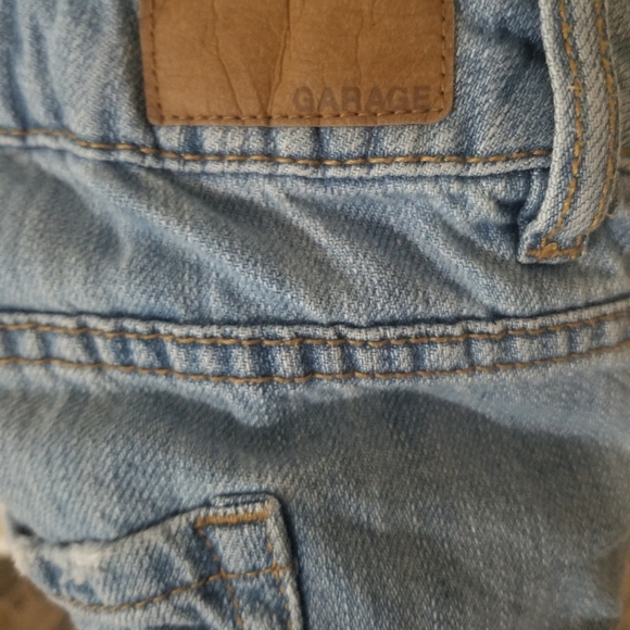 Garage Denim Strap Shorts - Picture 3 of 4